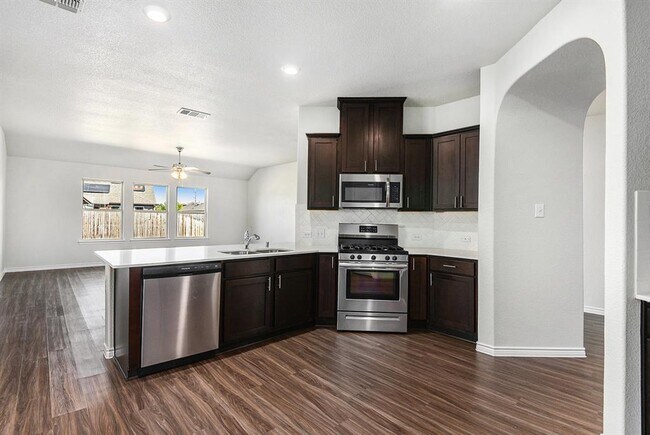 Foto del edificio - 4108 Spur Trail Dr