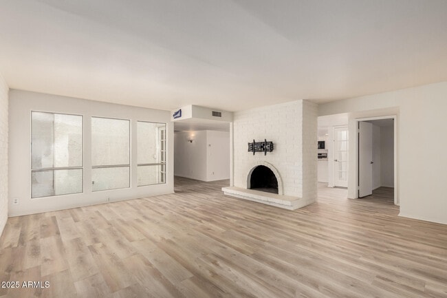 Foto del edificio - 7932 E Pecos Ln