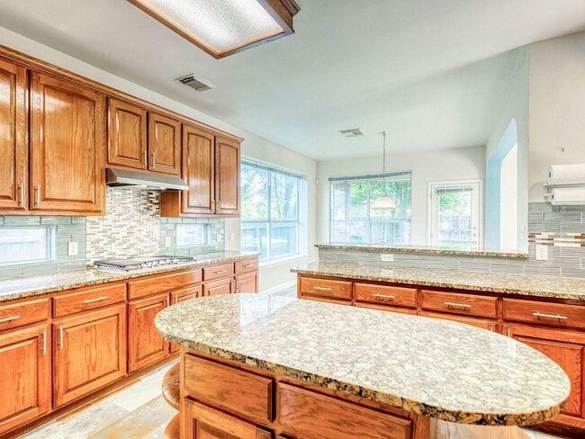 Building Photo - 10928 Bexley Ln