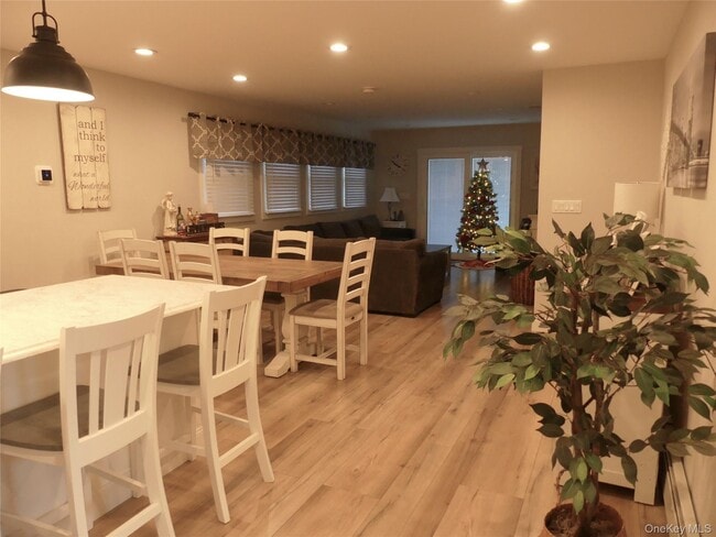 Foto del edificio - 108 Pilcher St