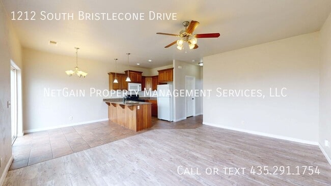 Building Photo - 1212 Bristlecone Dr