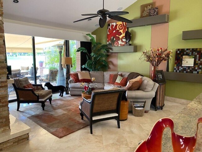 Foto del edificio - 3 Bedroom Condo for rent in Palm Desert, CA