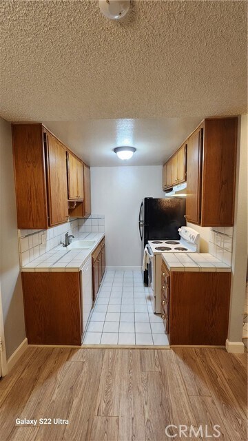 Building Photo - 3565 Linden Ave