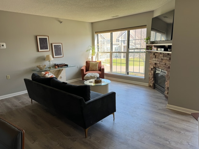 Building Photo - 5978 Chasewood Pky