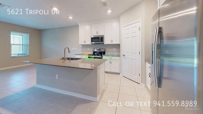 Foto del edificio - 5621 Tripoli Dr