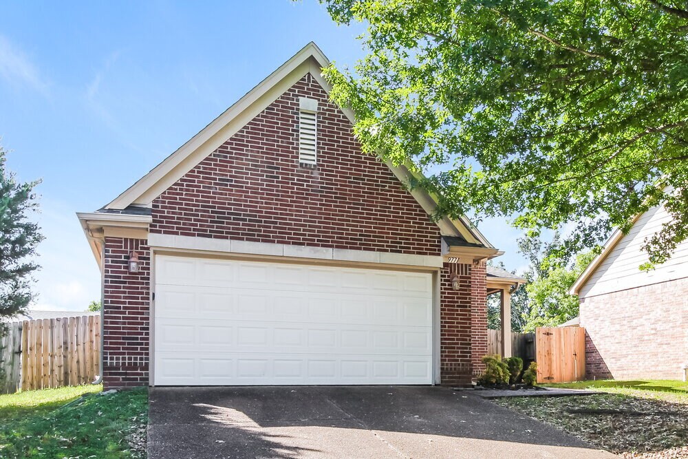 Foto principal - 9771 Misty Bay Cove