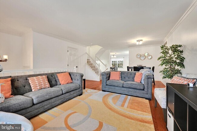 Foto del edificio - 106 Brookside Dr