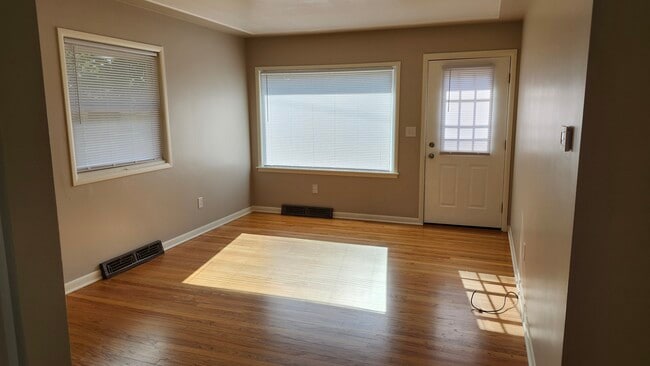 Living Room - 3456 Flamingo Ave SW