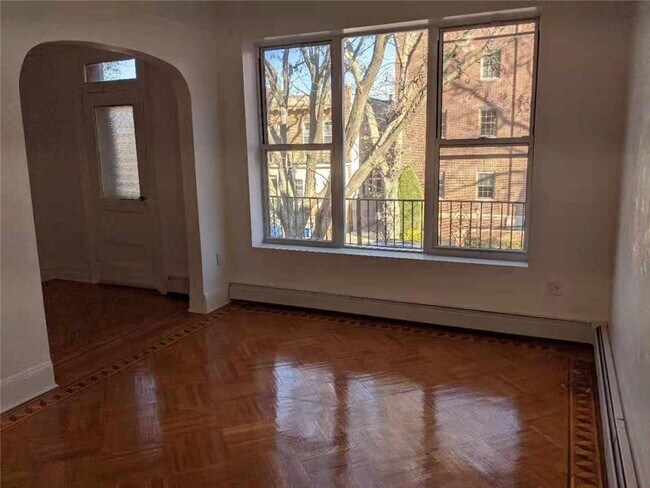 Foto del edificio - 356 83rd St