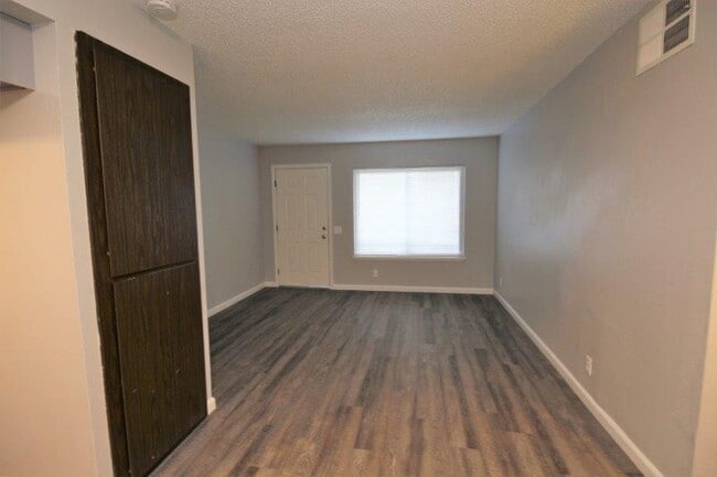 Photo - GREAT 1ST FLOOR CONDO