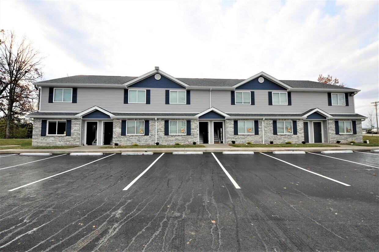 Foto principal - 210 Arlington Way