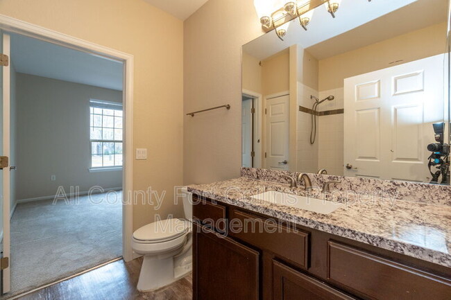 Foto del edificio - 5620 Fossil Creek Pkwy