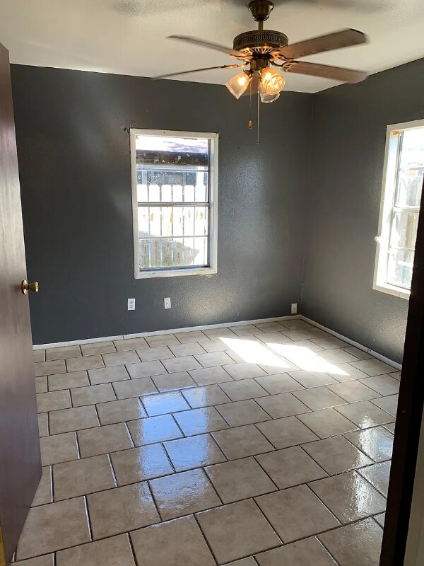 Foto del edificio - 102 San Diego St