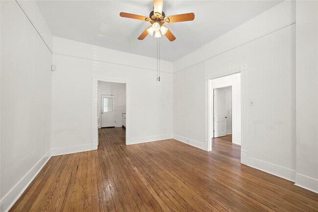 Building Photo - 1108 17th St