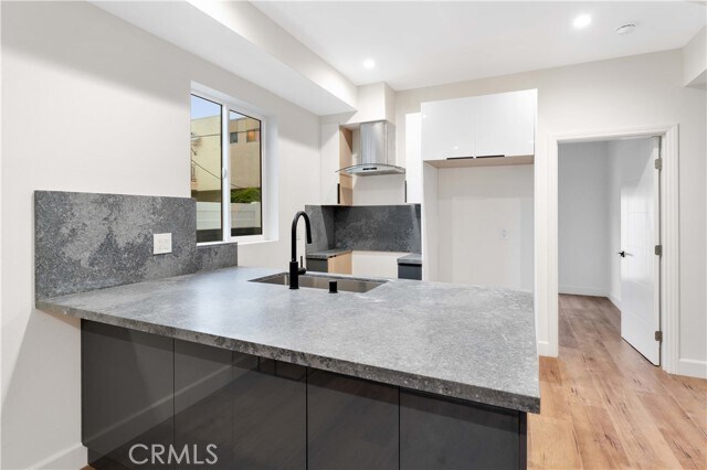 Building Photo - 4559 W 18th St