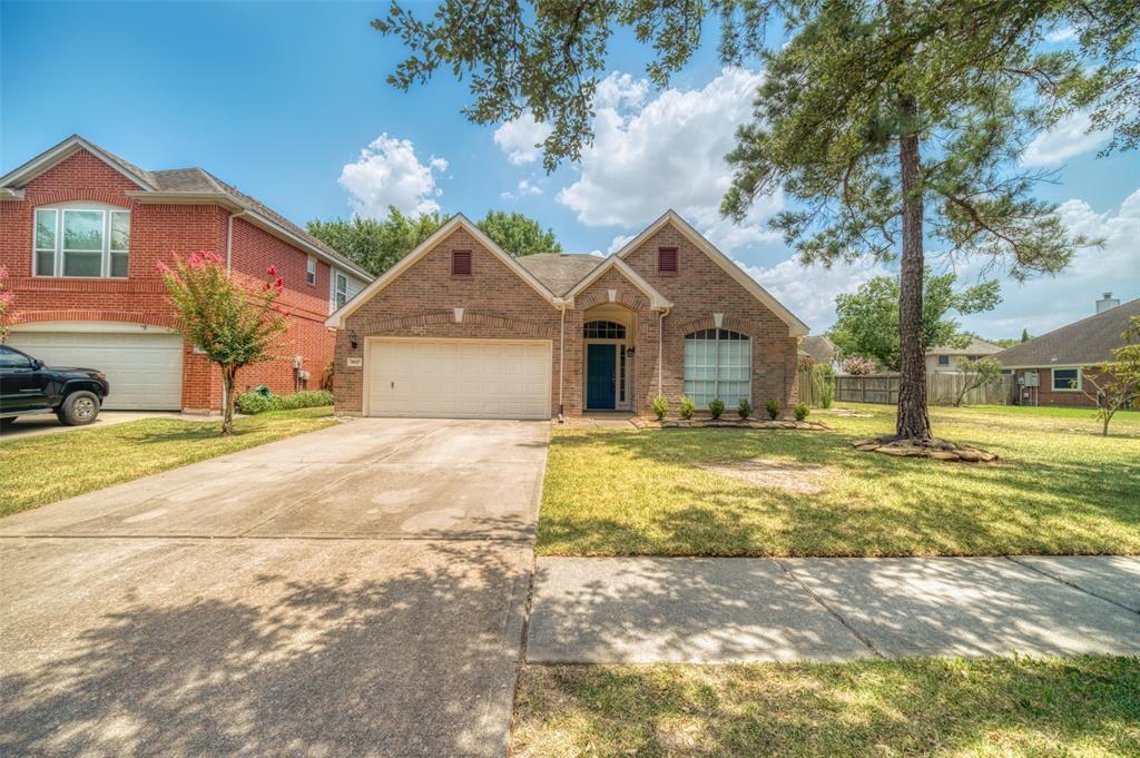 Foto principal - 9847 Willow Crossing Dr