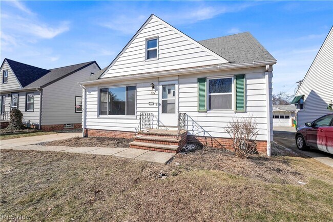 Building Photo - 434 Acacia Dr