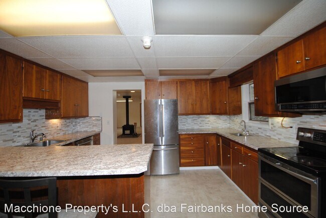 Foto del edificio - 4 br, 2 bath House - 2252 Yankovich Rd.