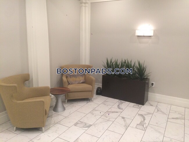 Foto del edificio - 91 Westland Ave