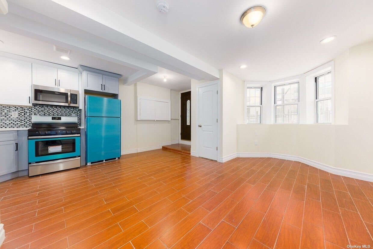 Foto principal - 1015 Home St