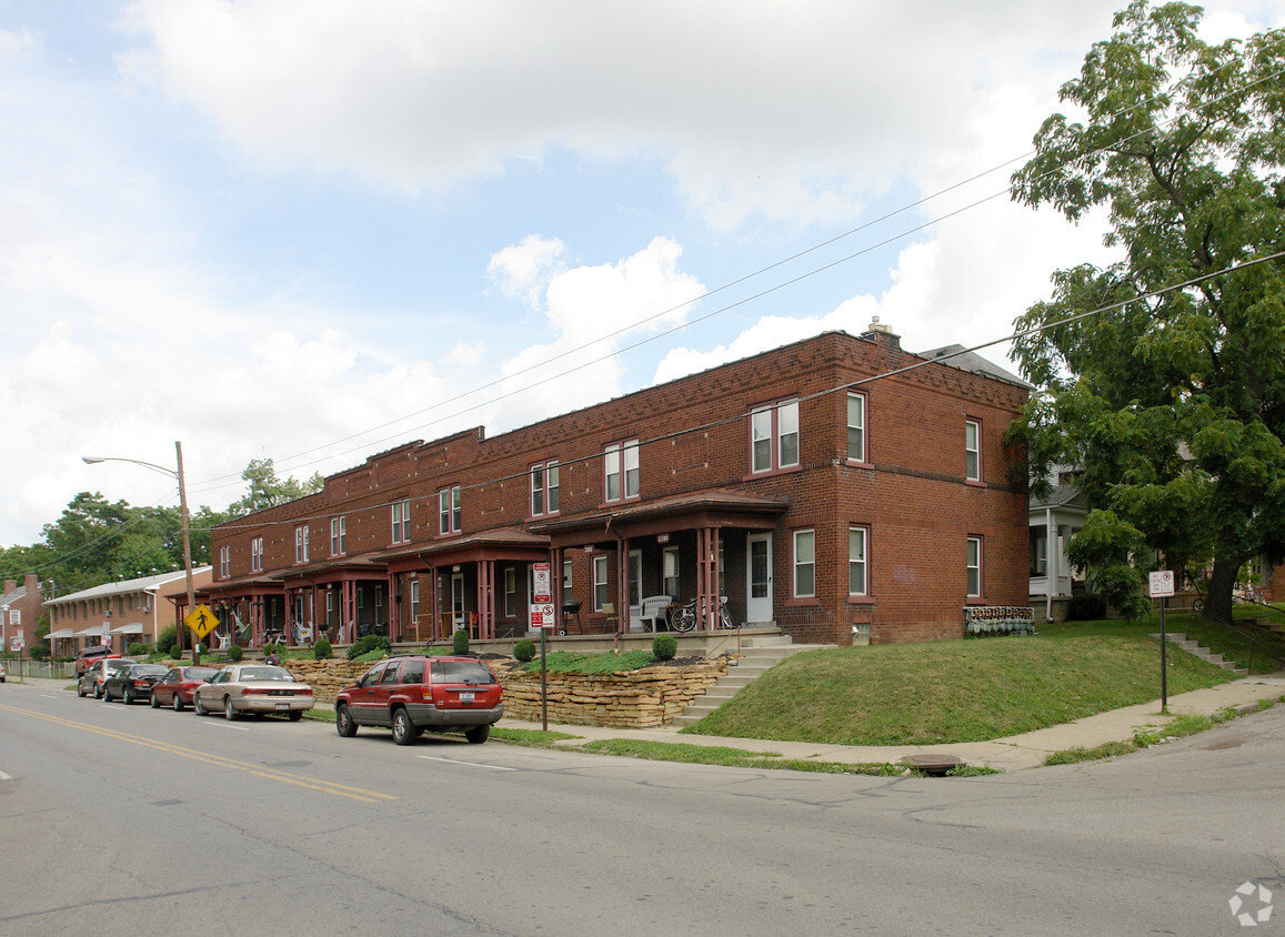 Primary Photo - 2280-2296 Neil Ave