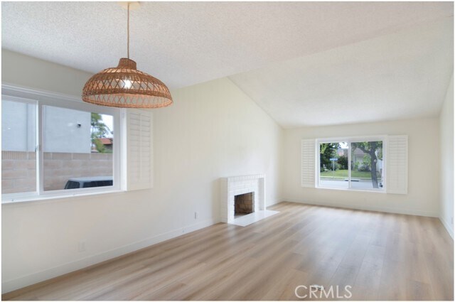 Foto del edificio - 1110 Redding Ave