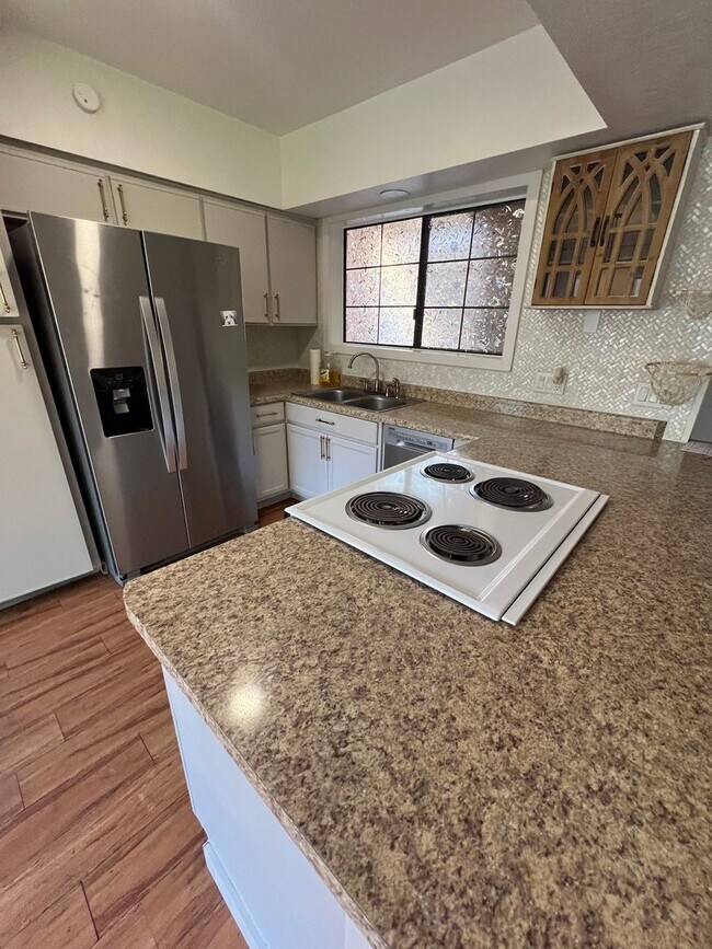Foto del edificio - 3 Bedroom 2 bath Condo in Midvale!