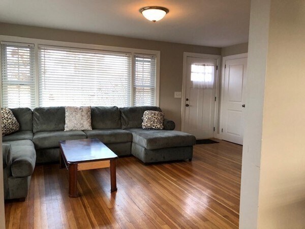 Foto del edificio - 3 West St