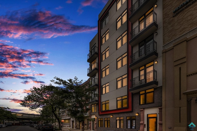 Building Photo - 1004 Gates Ave