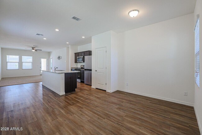 Building Photo - 20180 W Mesquite Dr