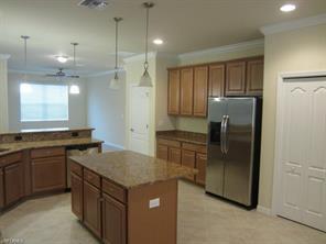 Foto del edificio - 20430 Black Tree Ln
