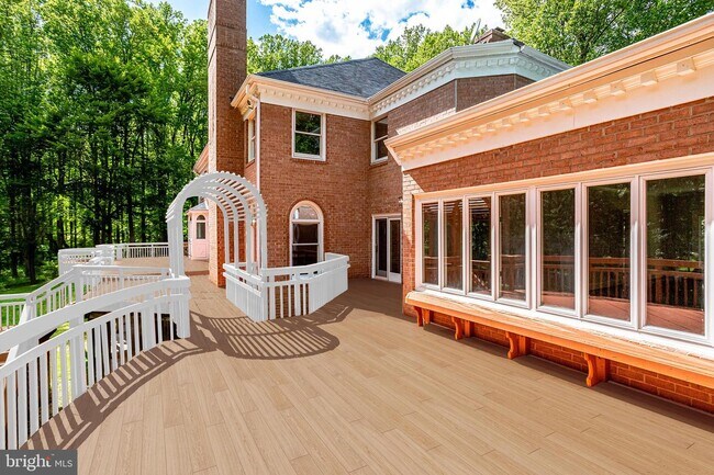 Building Photo - 10109 Squires Trail