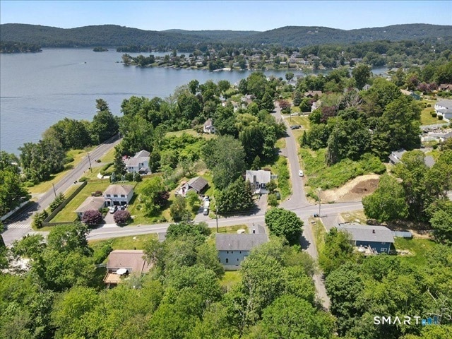 Building Photo - 5 Main Dr