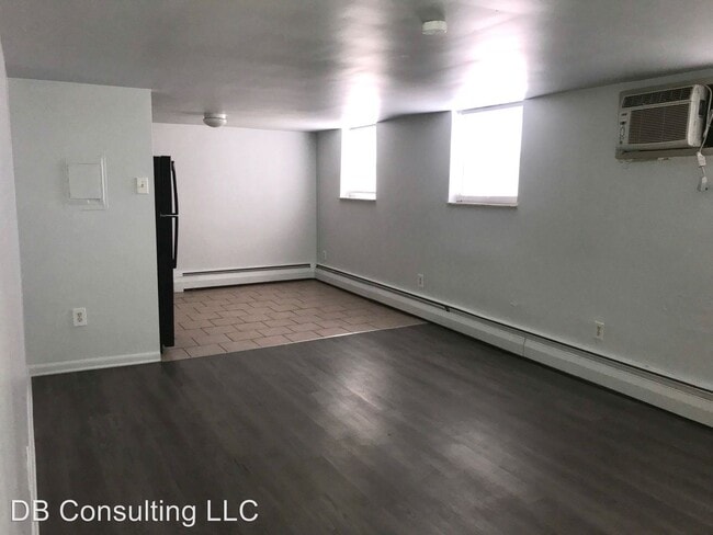 Building Photo - 4010 Montgomery Rd