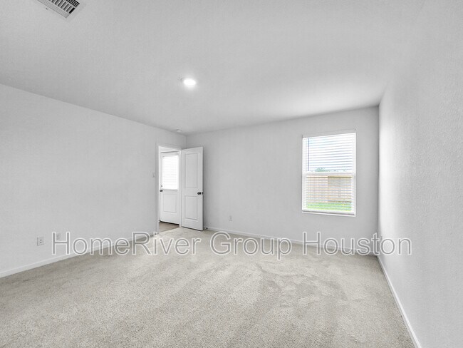 Foto del edificio - 209 Brandi Dr