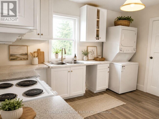 Photo du bâtiment - 528 Birchmount Rd