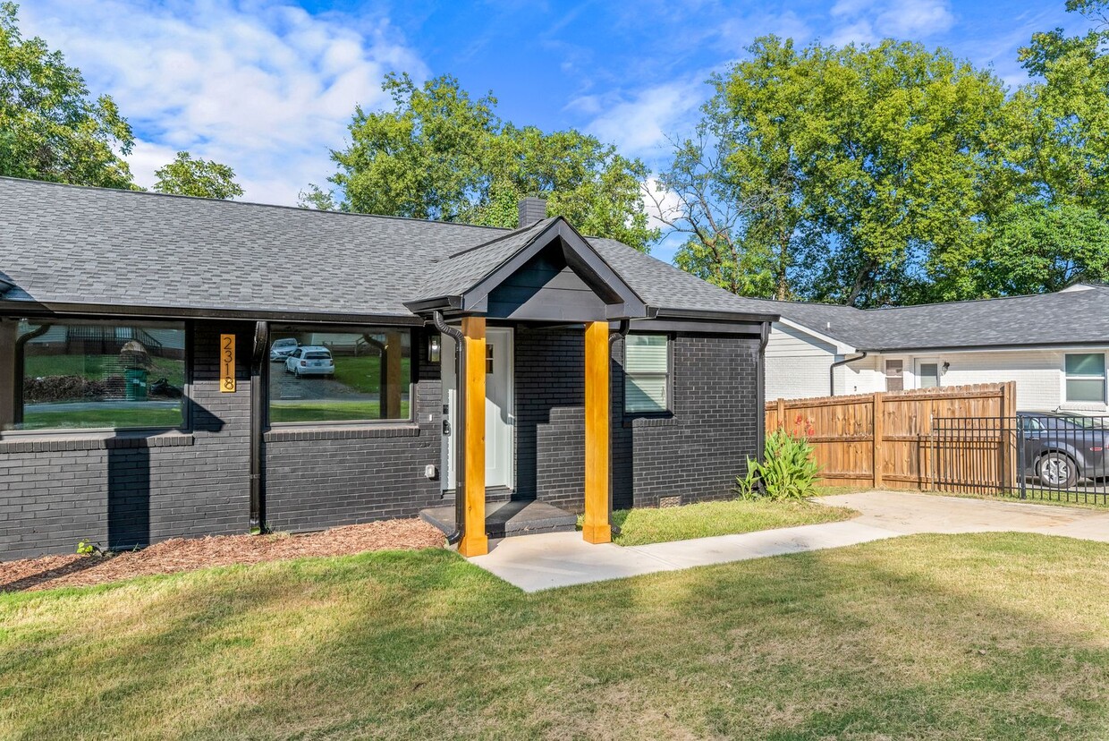 Foto principal - 2318 Marlowe Ave