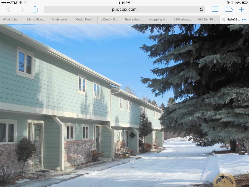 Primary Photo - 610 Dell Pl