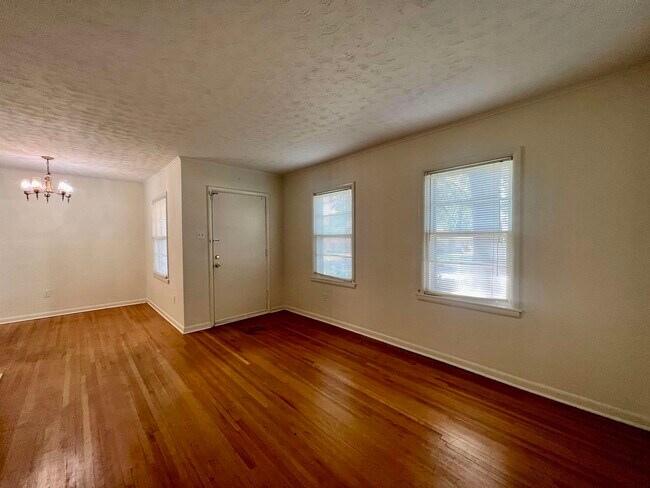 Foto del edificio - 1384 Woodston Rd