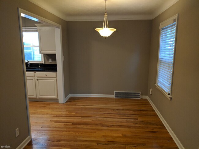 Foto del edificio - 3 br, 2 bath House - 707 North Altadena Av...