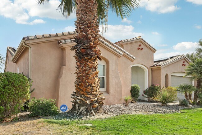 Building Photo - 68602 Everwood Ct