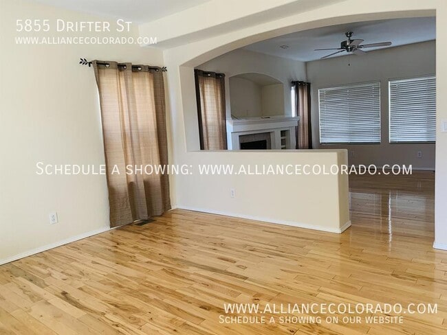 Photo - 5855 Drifter St House