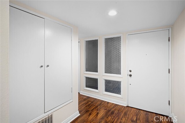 Foto del edificio - 1166 Rosedale Ave