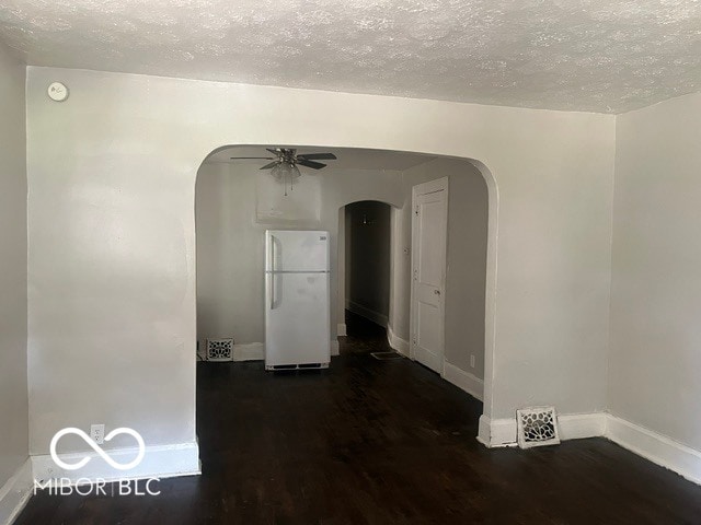Building Photo - 548 W 29th St