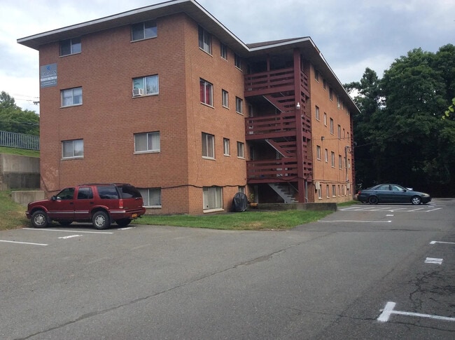 Building Photo - 61 Vandenburgh Ave