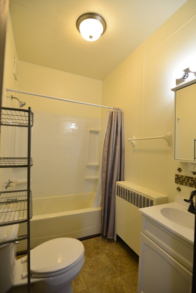 Foto del edificio - 123 E Columbus St