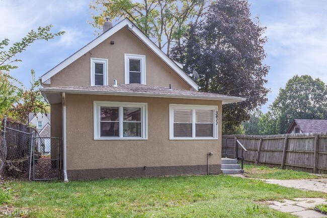 Building Photo - 3 br, 1.5 bath House - 3411 Dupont Avenue N