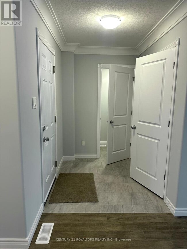 Building Photo - 240 O'Neil St