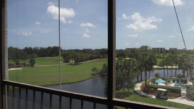 Foto del edificio - 7754 Lakeside Blvd