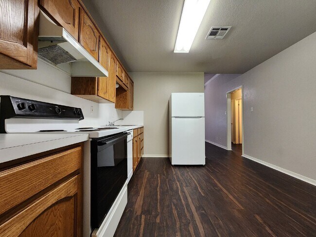 Foto del edificio - Act fast! Don't let this opportunity slip by. Contact us today to schedule your showing!